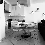 Luxury Penthouse With 3 Balconies -2 Bedrooms -petrus View Apartament Luksemburg