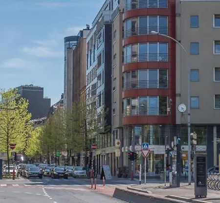 Luxury Penthouse With 3 Balconies -2 Bedrooms -petrus View & Parking Luxembourg