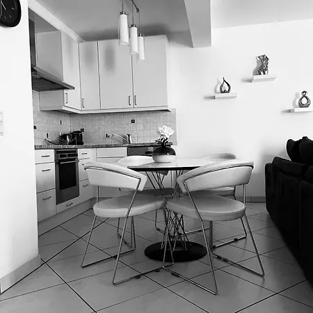 Luxury Penthouse With 3 Balconies -2 Bedrooms -petrus View & Parking Apartment Luxembourg