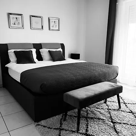 Apartment Luxury Penthouse With 3 Balconies -2 Bedrooms -petrus View & Parking