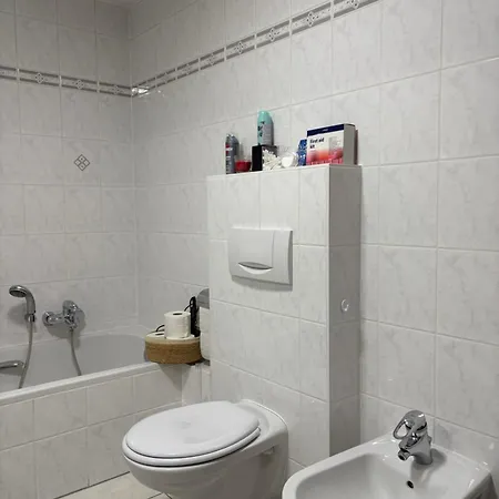 Luxury Penthouse With 3 Balconies -2 Bedrooms -petrus View & Parking Appartement *