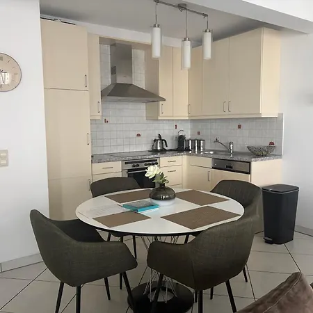 Luxury Penthouse With 3 Balconies -2 Bedrooms -petrus View Luxembourg By