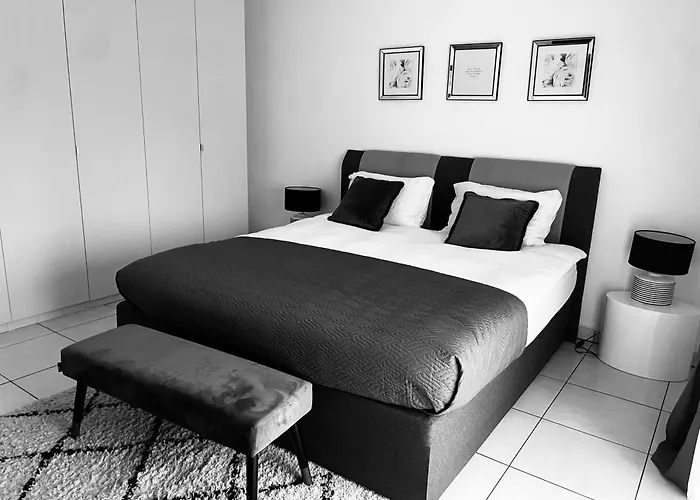 Luxury Penthouse With 3 Balconies -2 Bedrooms -petrus View * Luxembourg By